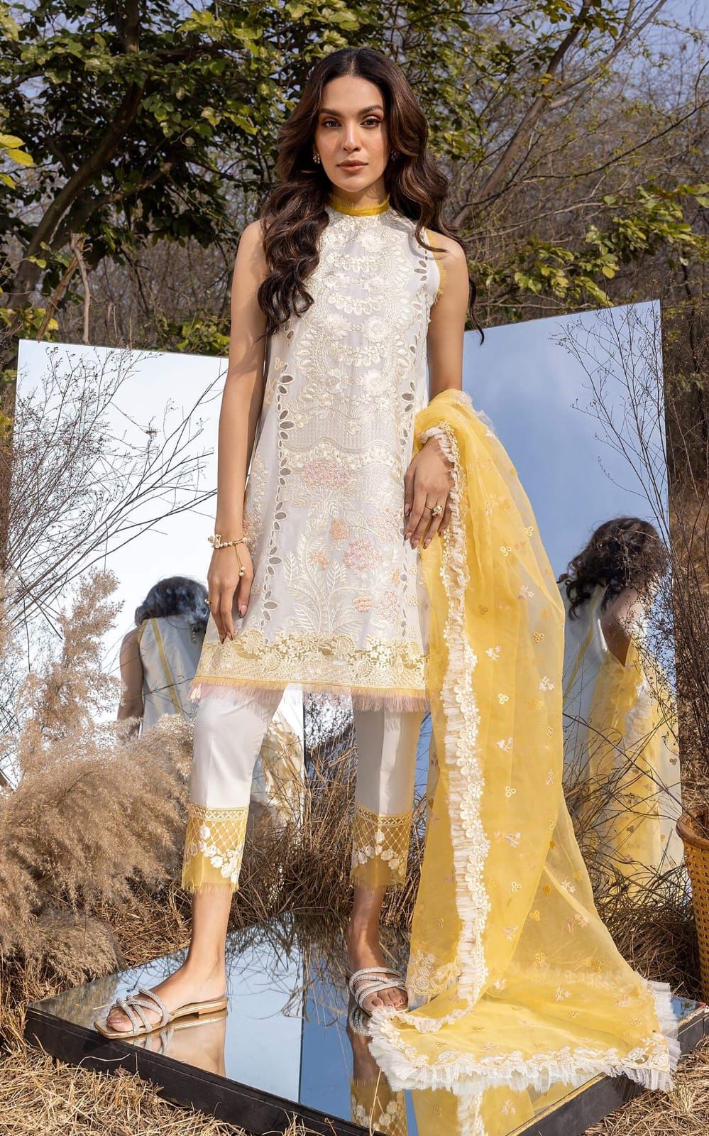 ASIFA NABEEL embroidered laser cut lawn cotton unstitced 3pc✓